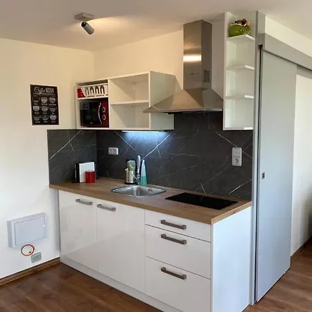 - E - Vyhlidka Nad Rekou بيت خشبي *