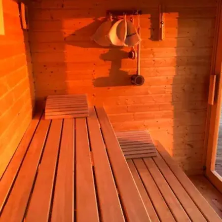 - E - Vyhlidka Nad Rekou Lodge *