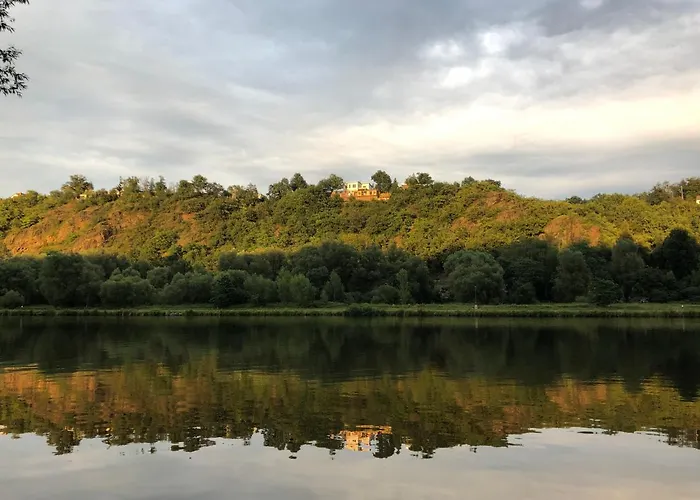 - E - Vyhlidka Nad Rekou *