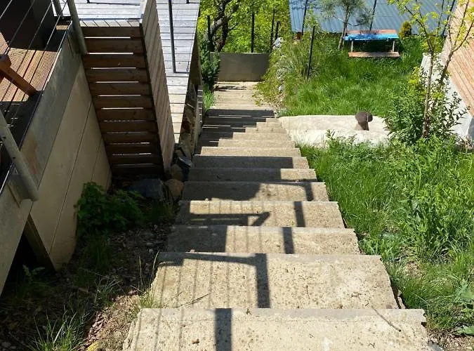 - E - Vyhlidka Nad Rekou * Zdiby