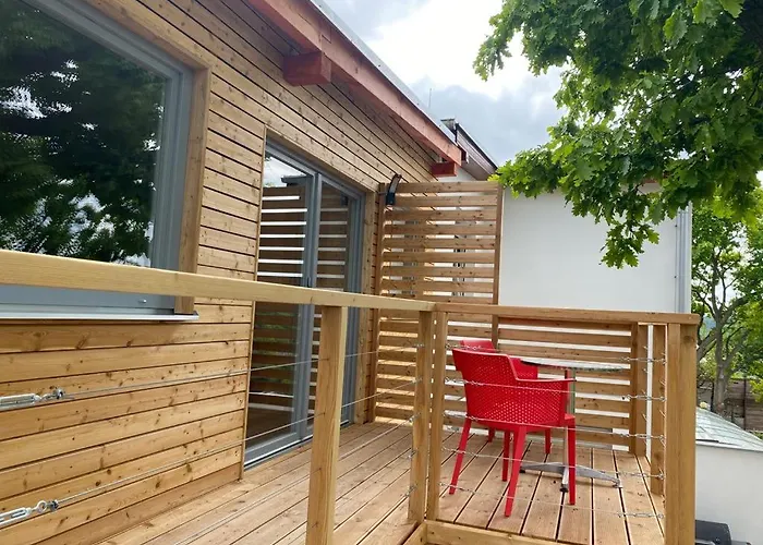 - E - Vyhlidka Nad Rekou *